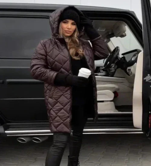 Bogna | Kapucnis steppelt pehelykabát 